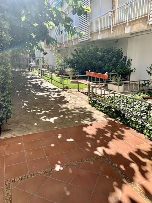 Bouquet Dream La Pineda Daire Dış mekan fotoğraf